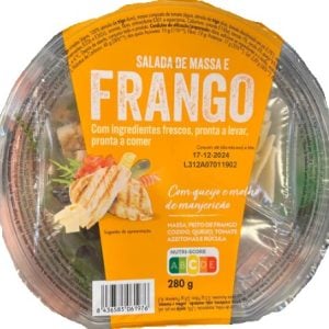 Salada de massa e frango