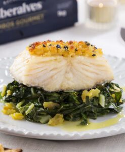 Bacalhau no Forno com Crosta de Broa e Couve Portuguesa