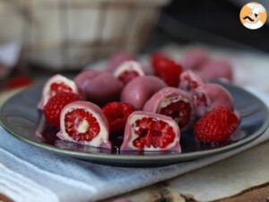 Bombons de framboesa e coco 
